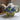 Photo Théière design en argile avec des bleuets Théière design en argile avec des bleuets