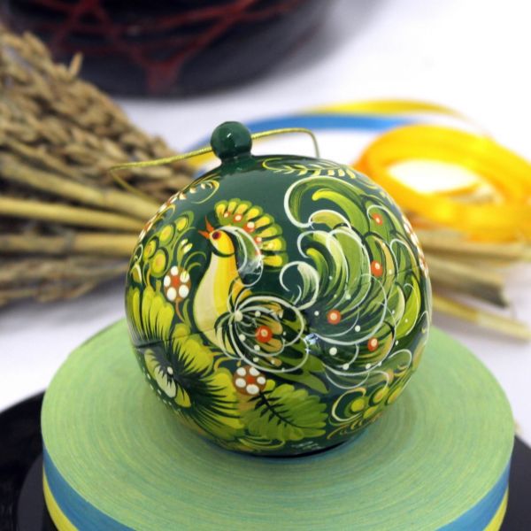 Exklusive Weihnachtskugel im ukrainischen Ethno-Stil online kaufen bei UkrGifts