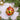 Photo Handbemalte Christbaumkugel mit dem Blumenmuster, 5 cm Handbemalte Christbaumkugel mit dem Blumenmuster, 5 cm
