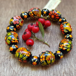 Bracelet beaded wooden on the elasic band, hand made, folk fashion, flower painting