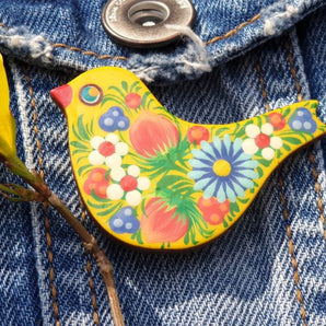 Wooden pin Bird, hand painted decoration