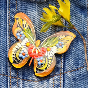 Brooche Butterfly, made of wood and painted by hand