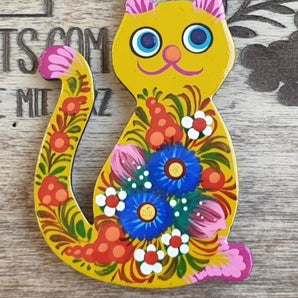 Orange Cat handmade fridge magnet, pretty gift for cat lovers, ukrainian painting