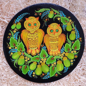 Hand painted wooden plate, rustic wall decoration "Owls with acorns", ukrainian Petykivka painting