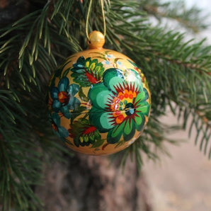 Golden-green hand painted Christmas ball - 5.5 cm