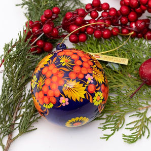 Hand painted wooden christmas ball and box for small presents, traditional Petrykivka painting, 8 cm