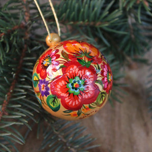 Exclusive Christmas ball - golden with red pattern, 5.5cm