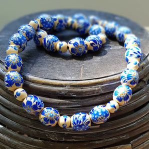 Wooden necklace - women's jewelry with blue flowers