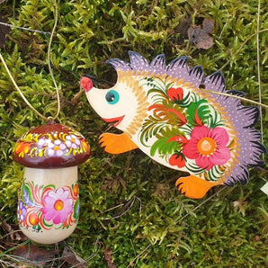 Creative Christmas tree ornaments Hedgehog with mushroom hand painted of wood