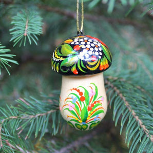 Mushroom Christmas tree decoration made of wood - lucky charm and small gift box