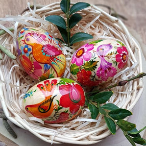 Pretty Easter basket with hand-painted wooden Easter eggs 3 pieces