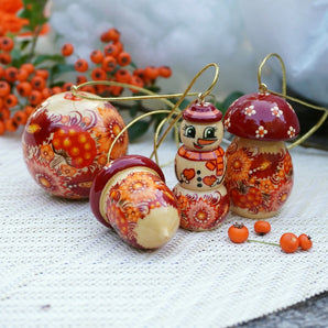Christmas ornaments Mini set – 4 handcrafted wooden figures