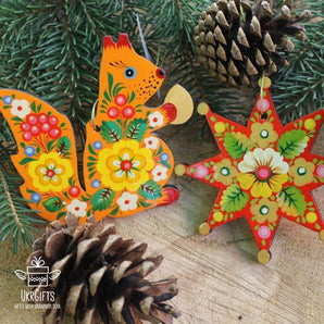 Colorful Christmas wooden decorations set -squirrel and star