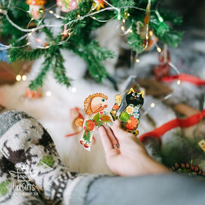 Wooden Christmas ornaments, set Rabbit with Christmas tree fine painting