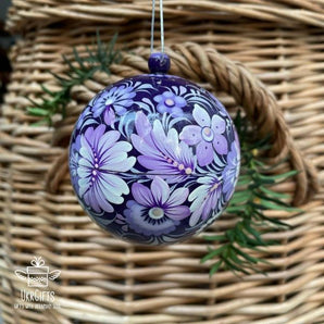 Exclusive Christmas ball, fine hand-painted according to Ukrainian tradition
