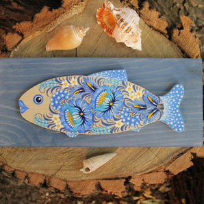 Wooden Fish wall decoration in softblue with delicate floral pattern