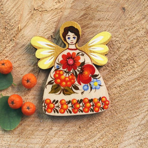 Christmas angel made of wood - fridge magnet