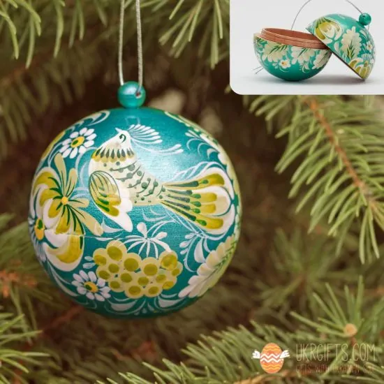 Pearl Christmas tree ball 7 cm hand painted 