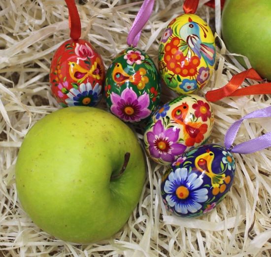 Mini Easter eggs to hang, set 5 pcs - small hand painted wooden eggs