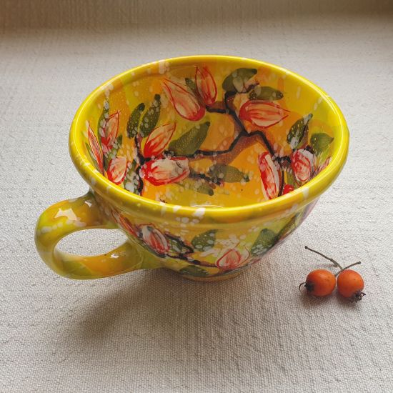 Shöne Tasse 0.5 L mit Blumenmuster - Ukrainische Keramik von Hand bemalt