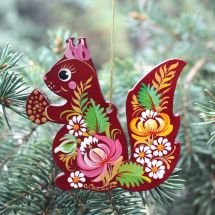 Christmas wooden ornament, hand-painted squirrel