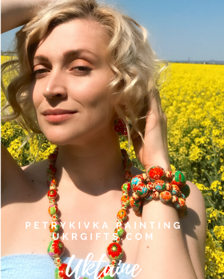 Handbemalte Halskette aus Holz - Damenschmuck mit Blumenmotiven