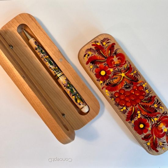Wooden handmade pen in a  box ukrainian Petrykivka painted