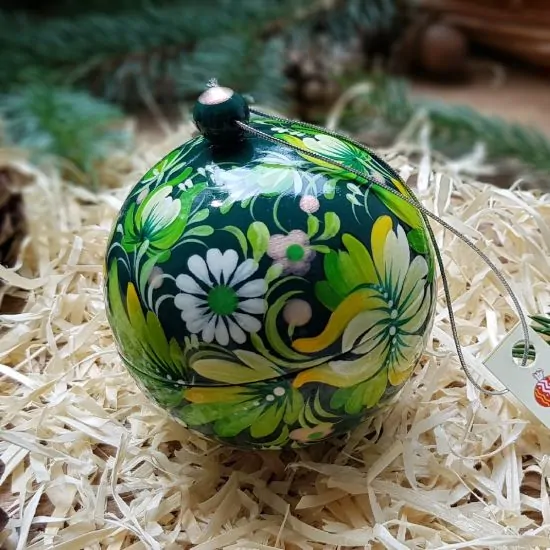 Hand painted Christmas balls made of wood