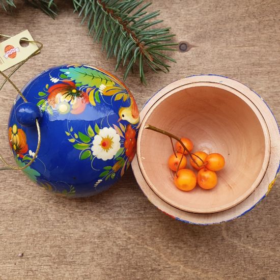Hand painted Сhristmas balls with bird motif, openable with ukrainian painting