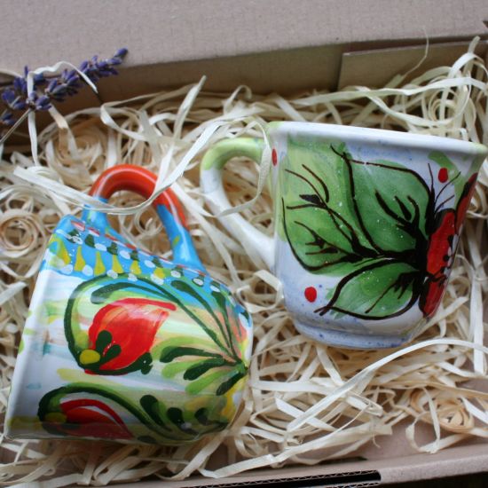 Beautiful set of coffee cups made of ceramic with a floral pattern - handmade gift