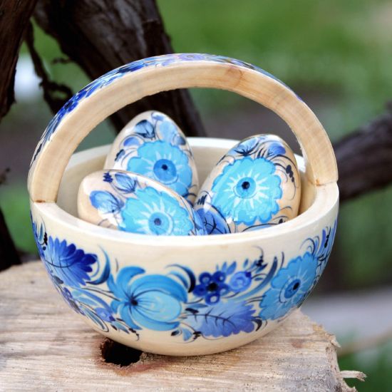 Originelle Osterdekoration - Osterkörbchen mit Eier aus Holz - Ukrainische Ostereier