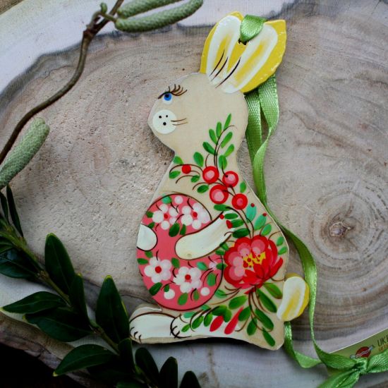 Wooden Easter pendant - funny Easter bunny - original Easter decorations with a flower pattern