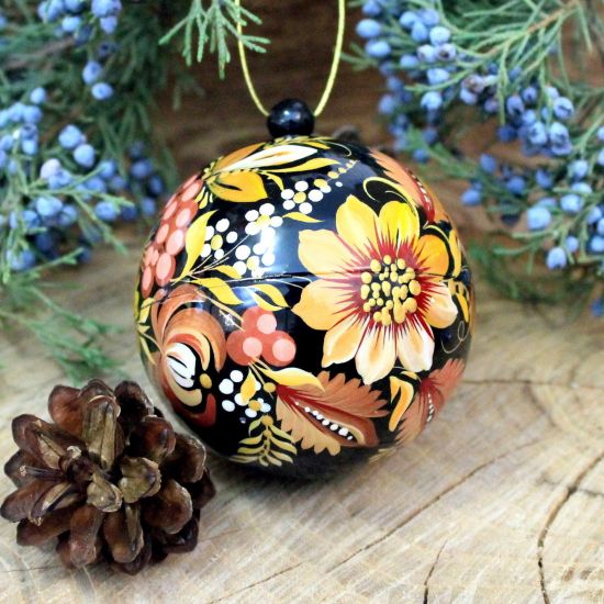 Hand painted exclusive Сhristmas ball, openable box for a gift