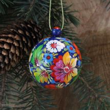 Small Christmas wooden ball openable  - with flowers pattern, 5.5cm