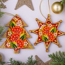 Red and gold Christmas tree ornaments, star and tree
