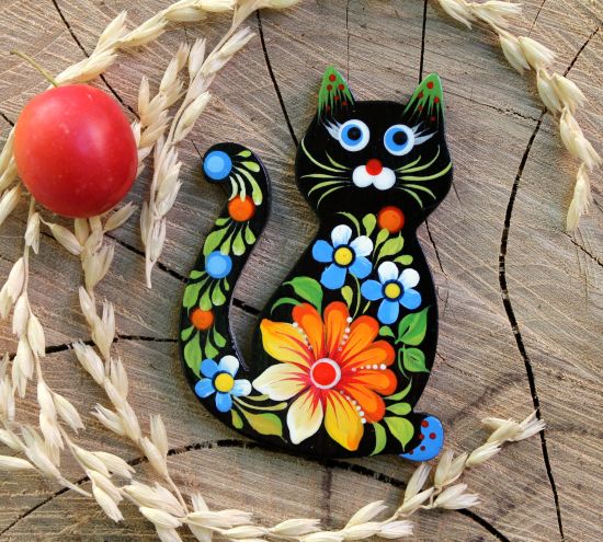 Funny cat magnet, creative gift for cat lovers, ukrainian painting