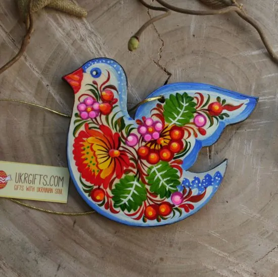 Kunstvoll bemalter Vogel - Osterschmuck aus Holz - Ukrainische Petrykiwka-Malerei