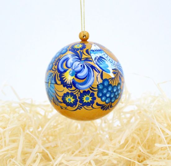 Goldene Weihnachtsbaumkugel 7cm mit blauem Muster von Hand bemalt