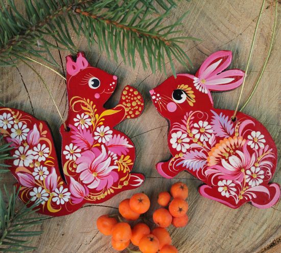 Animal tree decorations -squirrel and bunny, delicate painted