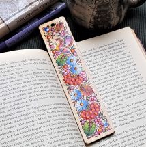 Lovely wooden Bookmark, hand painted in ukrainian art