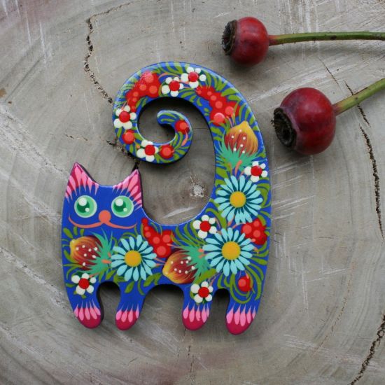 Sweet cat fridge magnet, handmade gift for cat lovers, ukrainian painting