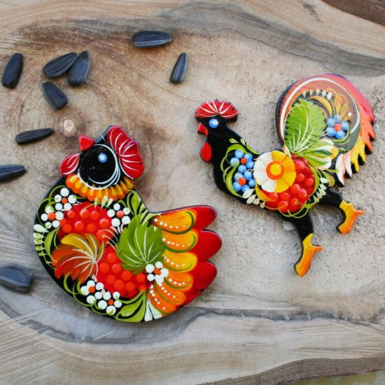 Chicken fridge magnet - hand painted on wood