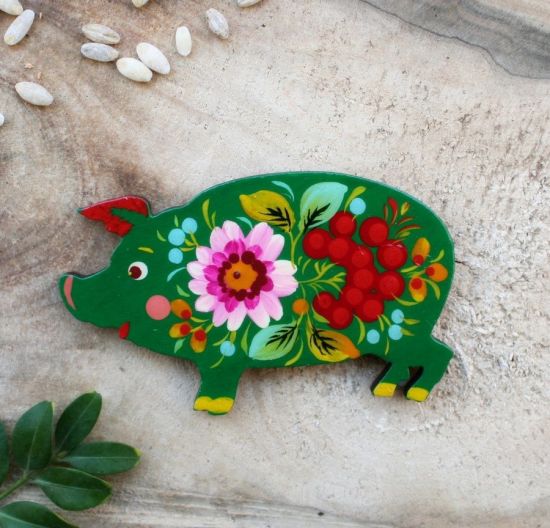 Funny fridge magnet and cool gift  "Piggi", handmade, Petrykivka painting