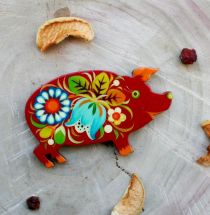 Decorative fridge magnet and cool gift  "Piggi", handmade, Petrykivka painting