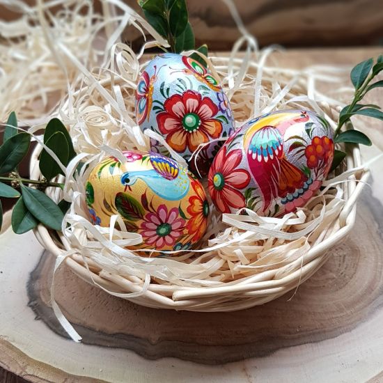 Beautiful Easter eggs hand painted, made of wood, 3 pieces a basket
