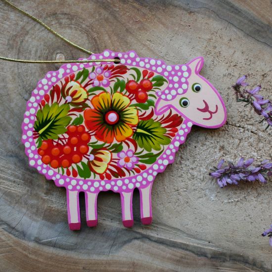 Easter lamb decor to hang up, hand painted - Ukrainian handicraft 