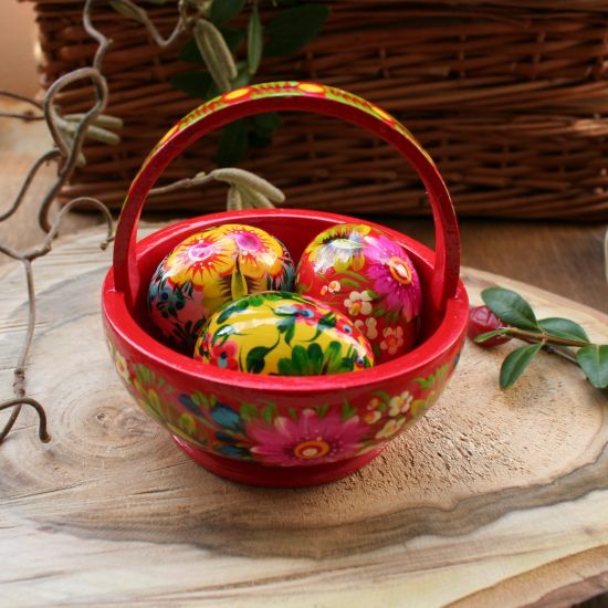 Bunte Osterdekoration- Osterkörbchen-mit Eier aus Holz - hochwertige Ostergeschenke