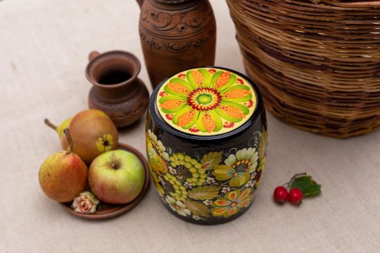 Decorative box made of wood for bulk products, Ukrainian lacquer painting