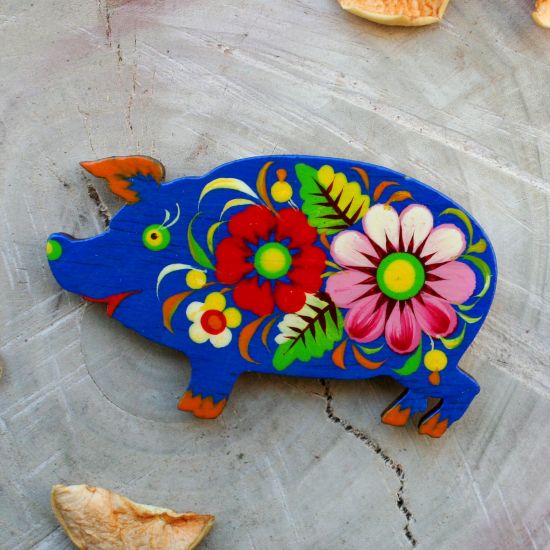 Pretty pig- fridge magnet and lacky charm, hand painted