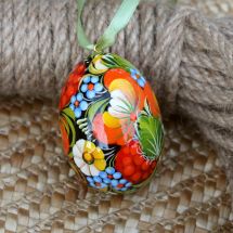 Wooden Easter egg pysanka Petrykivka painting